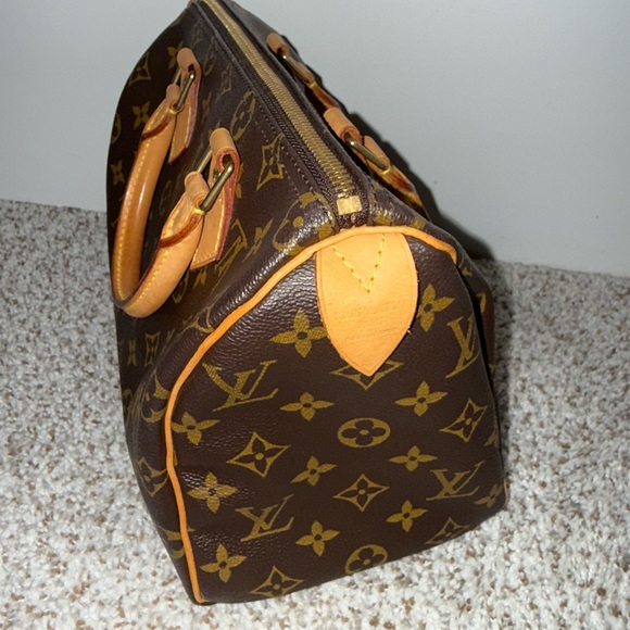 Louis Vuitton Speedy 25 - Picture 8 of 10